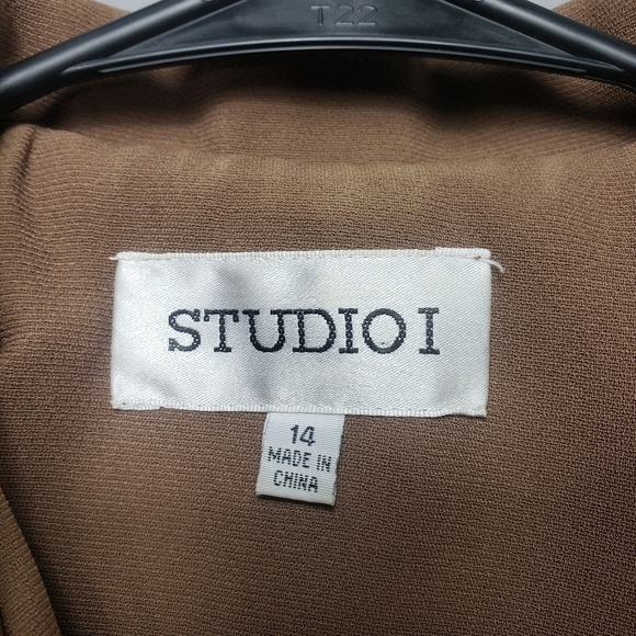Studio i tan suit blazer women's plus size 14 - Picture 5 of 10